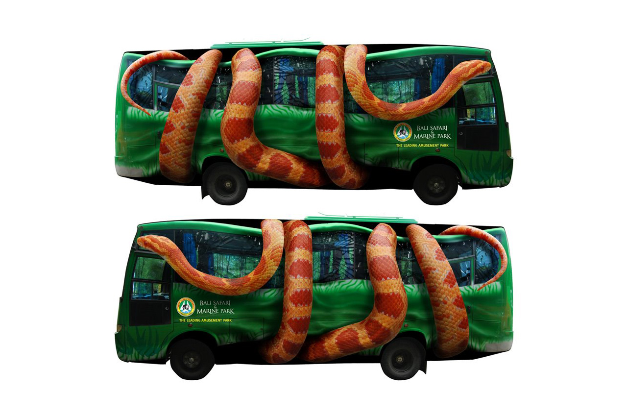 snake bus